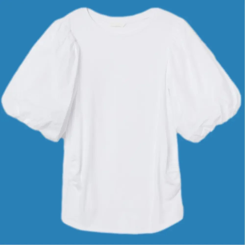 Zara White poofy sleeves blouse